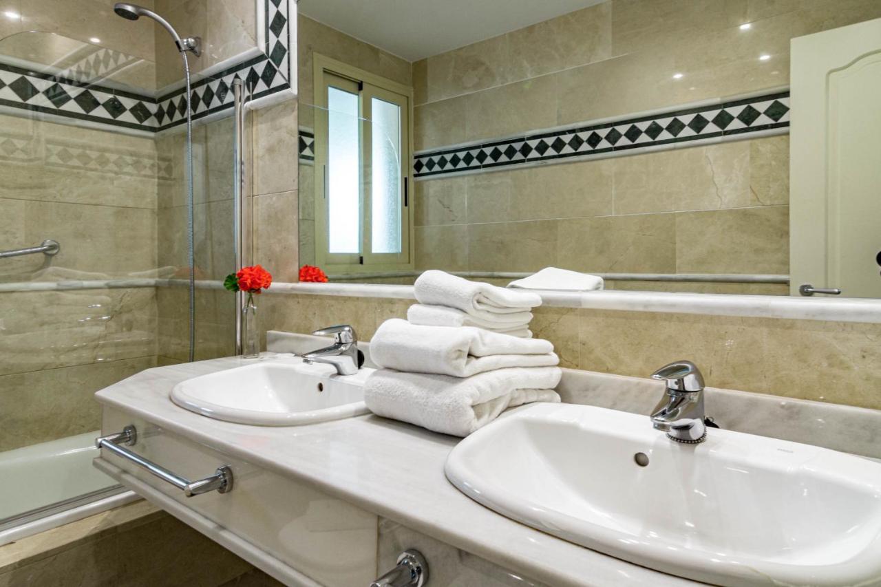 Fa- Luxury 2 Bedroom Apt Fuente Aloha Marbella Bagian luar foto