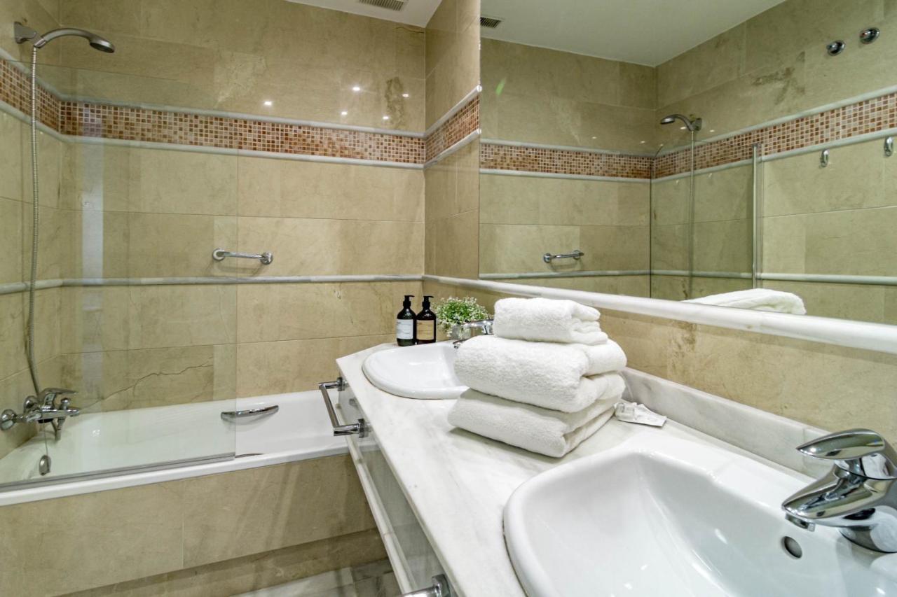 Fa- Luxury 2 Bedroom Apt Fuente Aloha Marbella Bagian luar foto