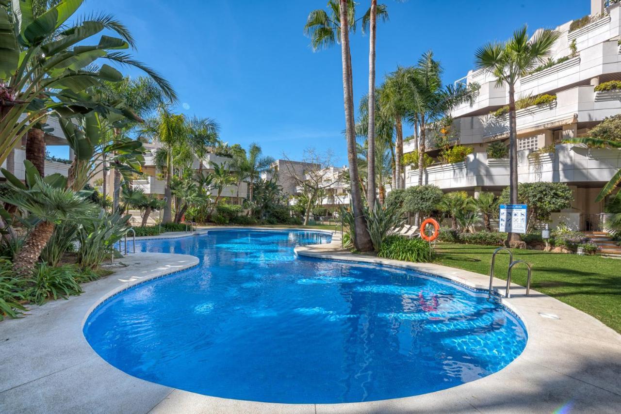 Fa- Luxury 2 Bedroom Apt Fuente Aloha Marbella Bagian luar foto