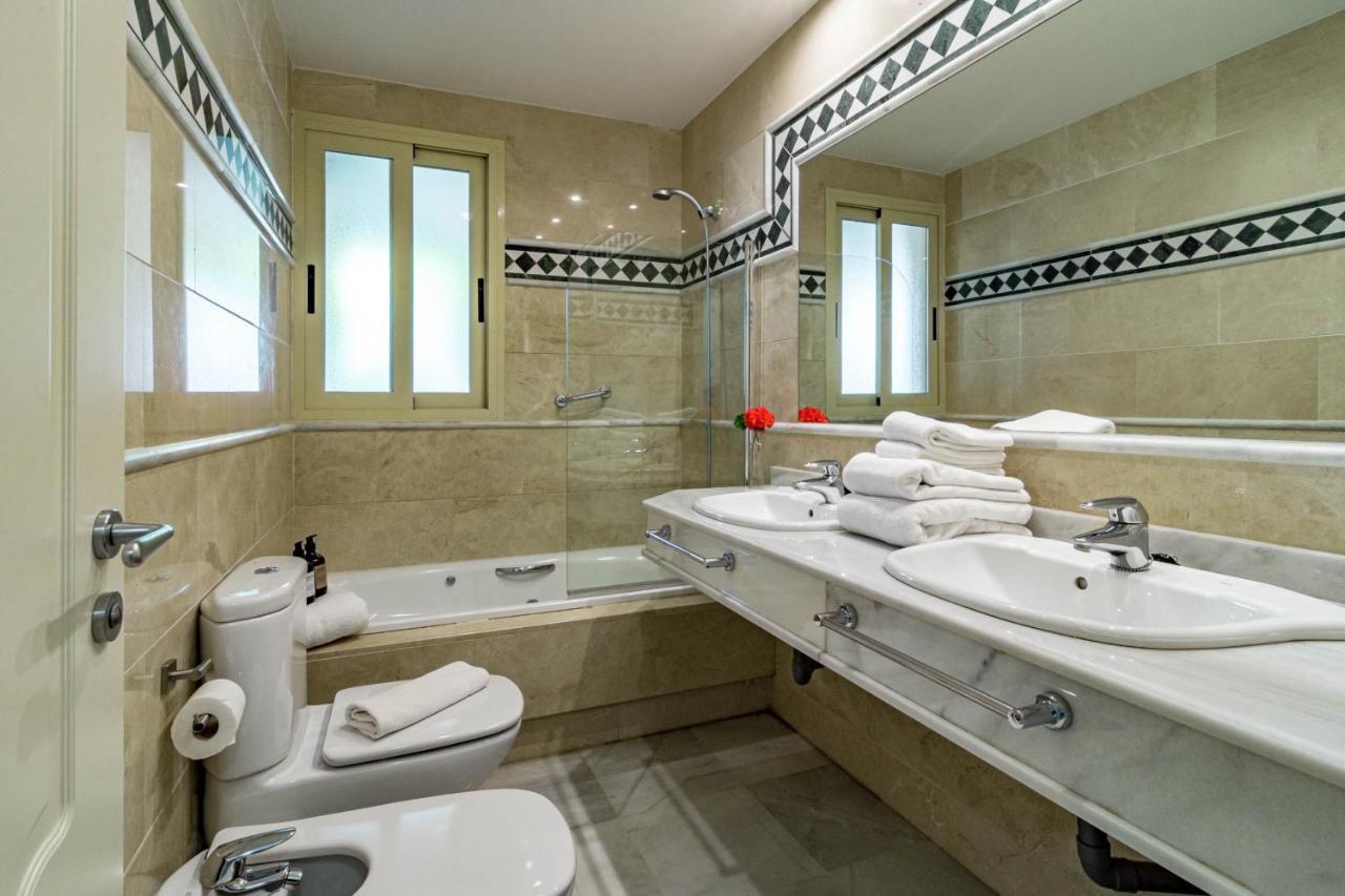 Fa- Luxury 2 Bedroom Apt Fuente Aloha Marbella Bagian luar foto