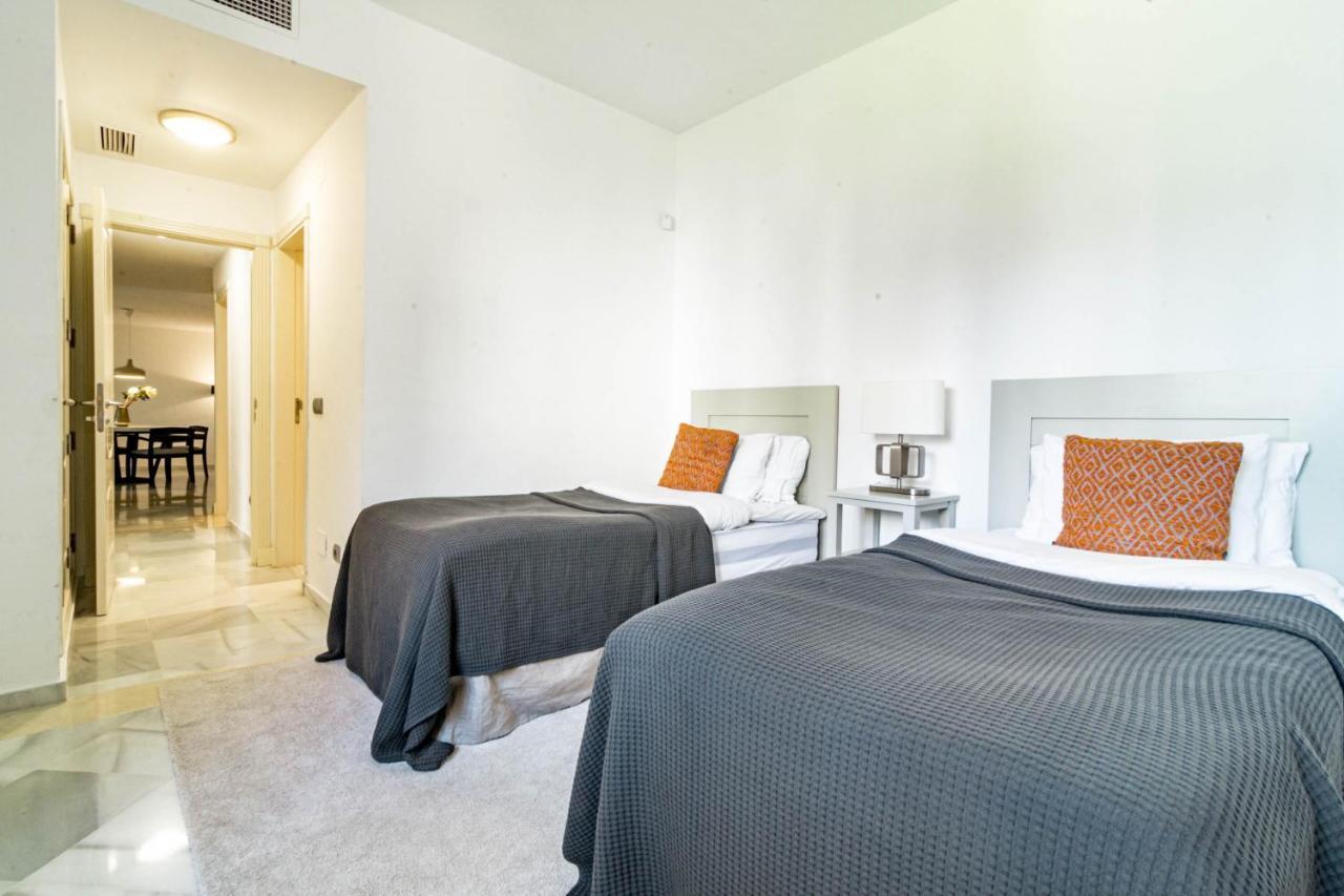 Fa- Luxury 2 Bedroom Apt Fuente Aloha Marbella Bagian luar foto